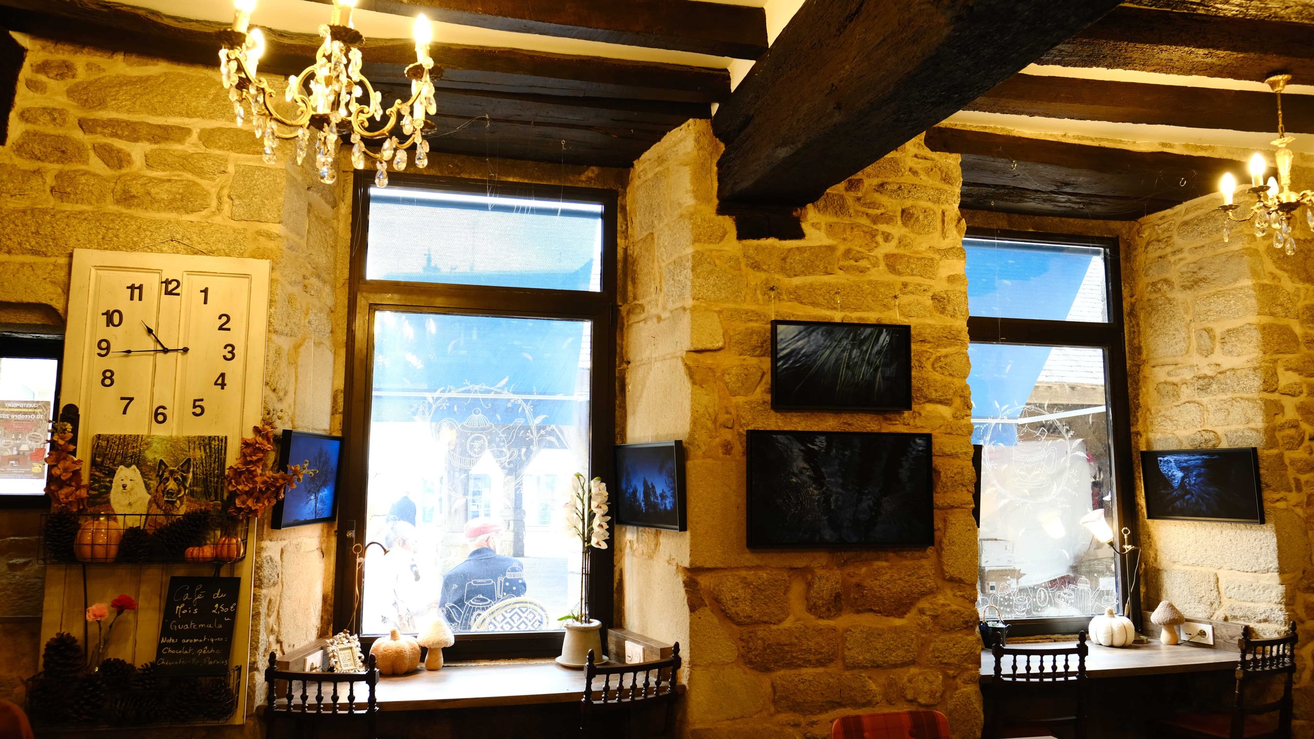 Exposition photographique au salon de thé L'Atelier des Anges à Questembert dans le Morbihan